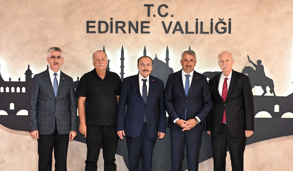 Eski Bakan Veysel Eroğlu Edirne Valisi’ni Ziyaret Etti