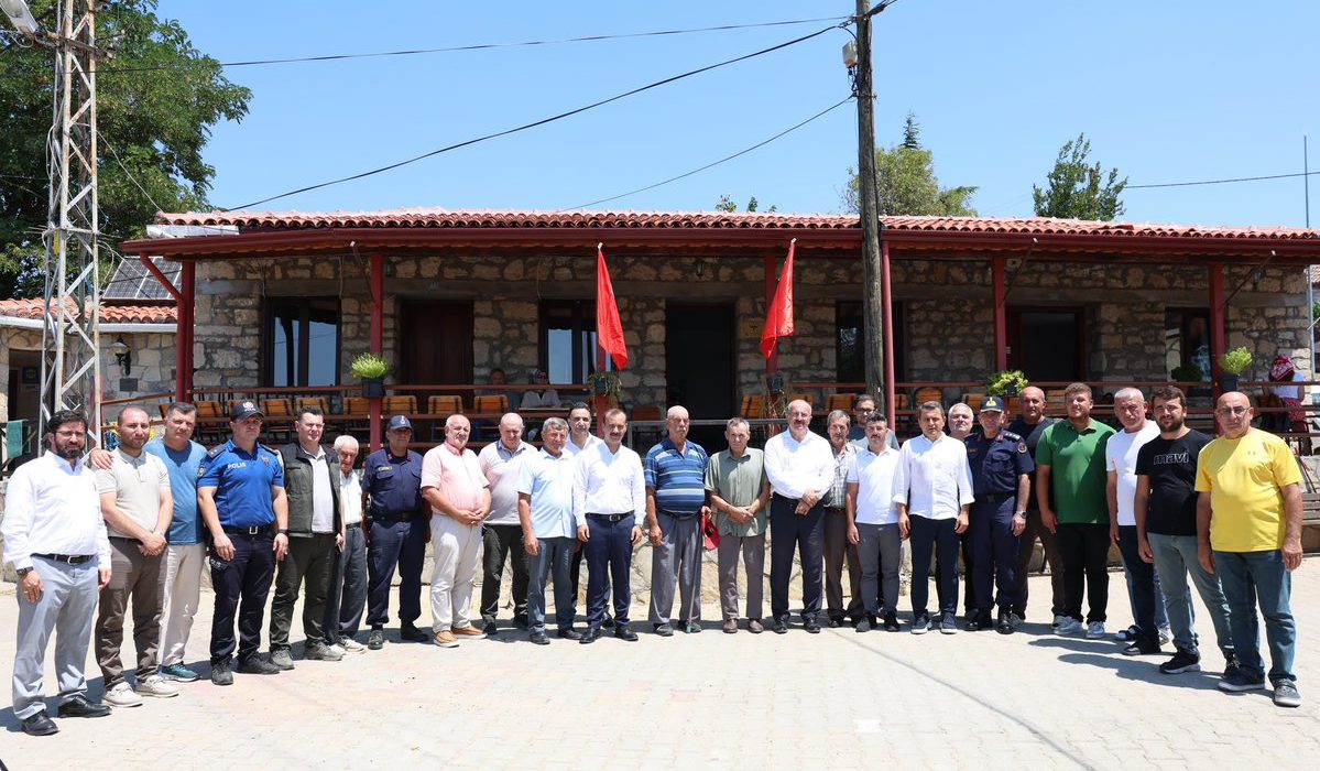 Vali Toraman Kocadere Köyü’nde Vatandaşlarla Buluştu