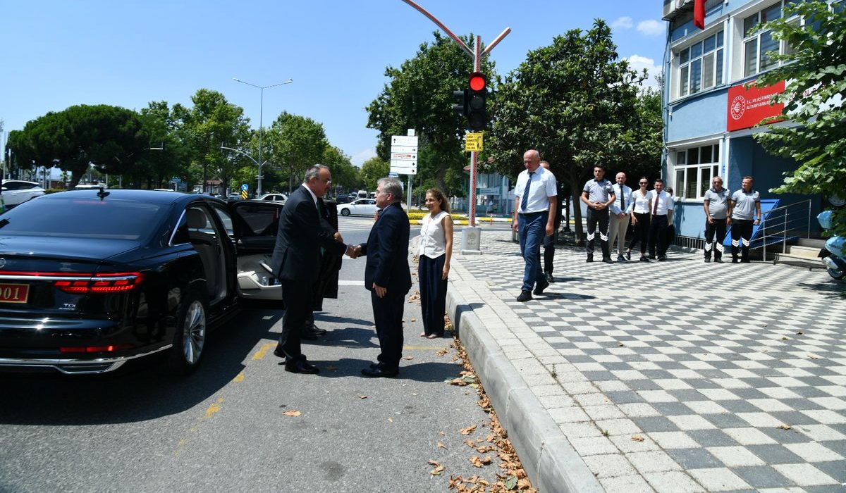 Vali Soytürk’ten Yeni Liman Başkanı’na Ziyaret