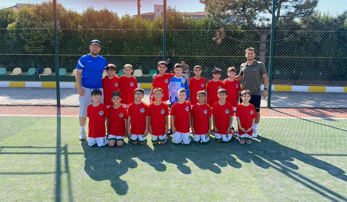 Uzunköprü’nün Genç Futbolcuları Uluslararası Turnuvada!