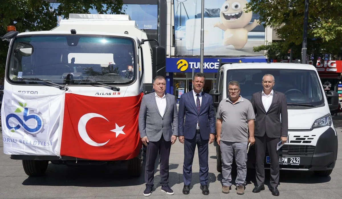 Çorlu Belediyesi filosunu güçlendiriyor: Yeni araçlar hizmette