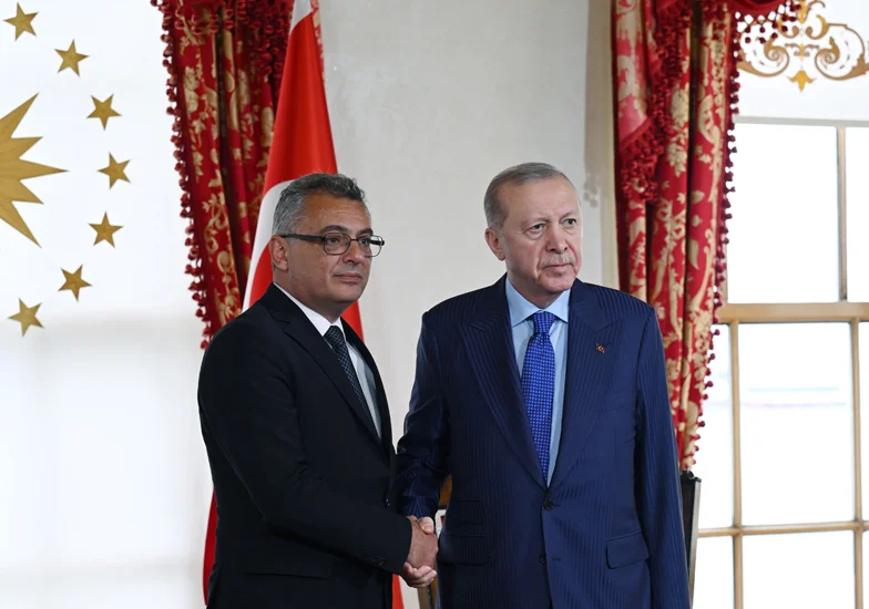 Erdoğan’dan Erhürman’a geçmiş olsun telefonu
