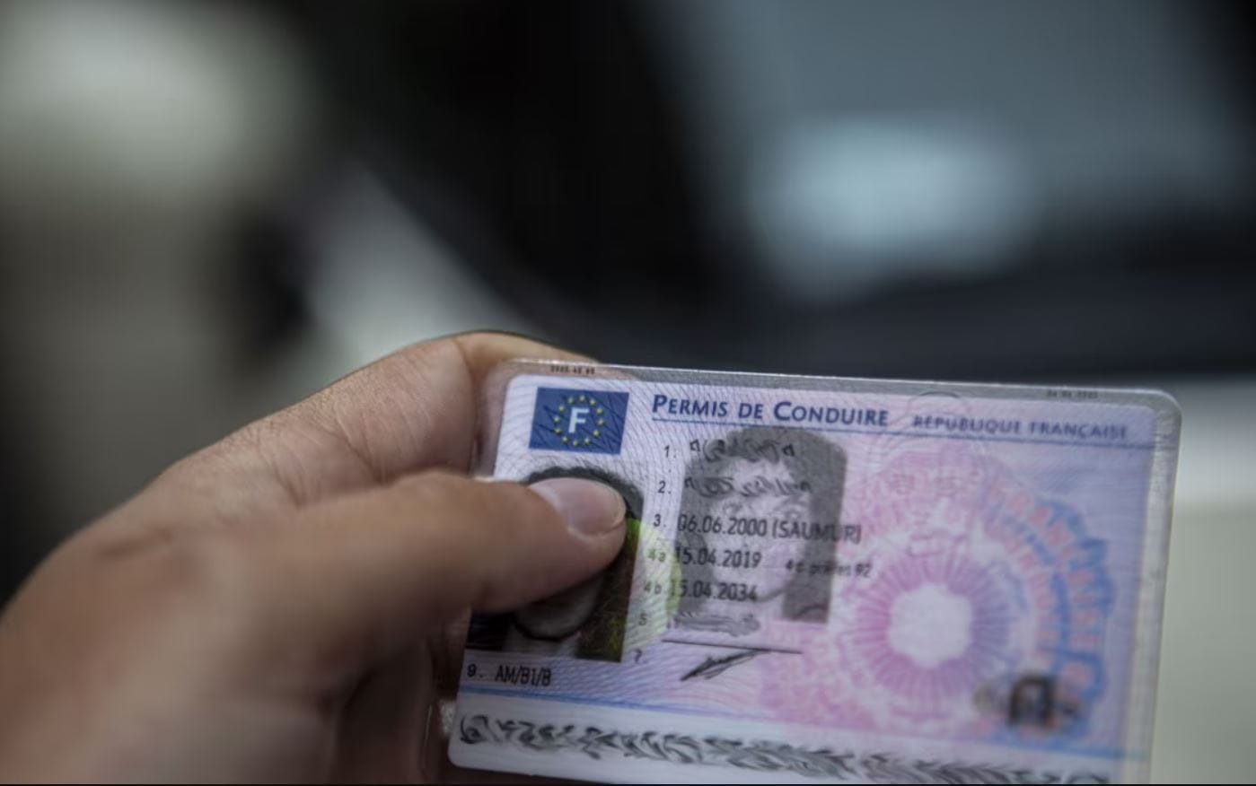 Fransa’da Yeni Ehliyet Alanlara 15 Bin Euro Ceza!