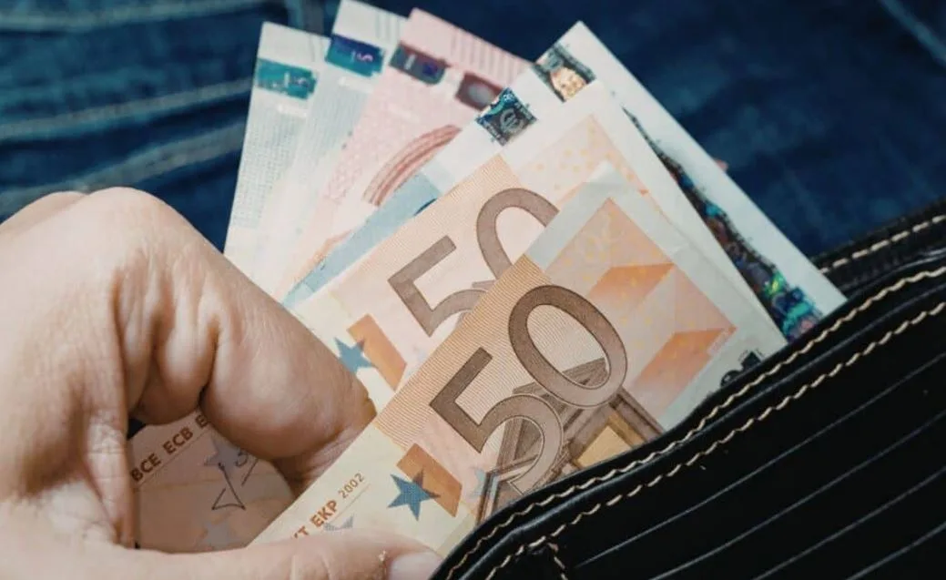 Avrupa’da Nakit Ödemelere 10 Bin Euro Sınırı Geliyor