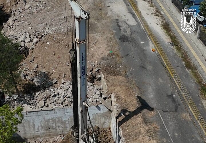 Mehmetçik Caddesi’nde Zemin Güçlendirme Başladı