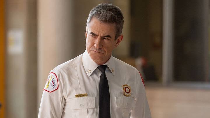 Dermot Mulroney ‘Chicago Fire’ Veda Etti: ‘Her Şeyimizi Verdik’
