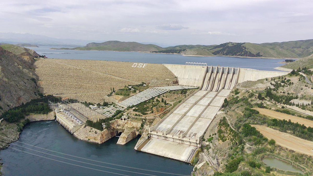 Elektrik Üretiminde Barajlar Zirvede