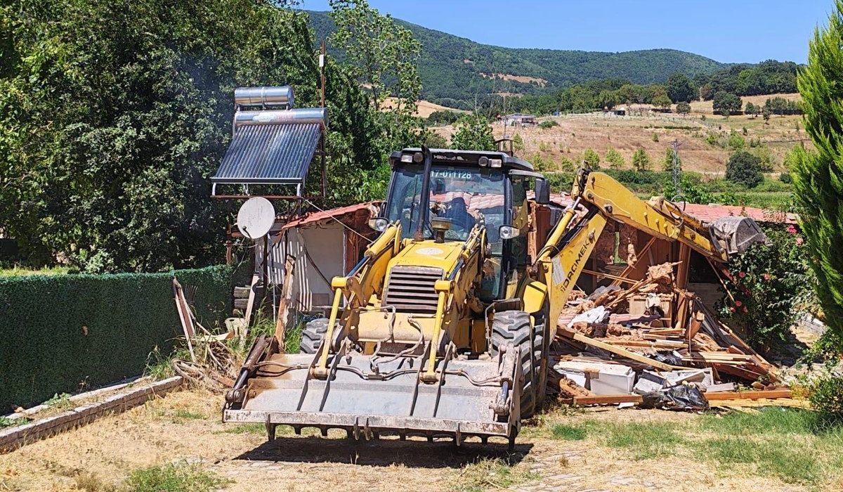 Çanakkale’de Kaçak Yapıya Geçit Yok: 16 Yapı Yıkıldı