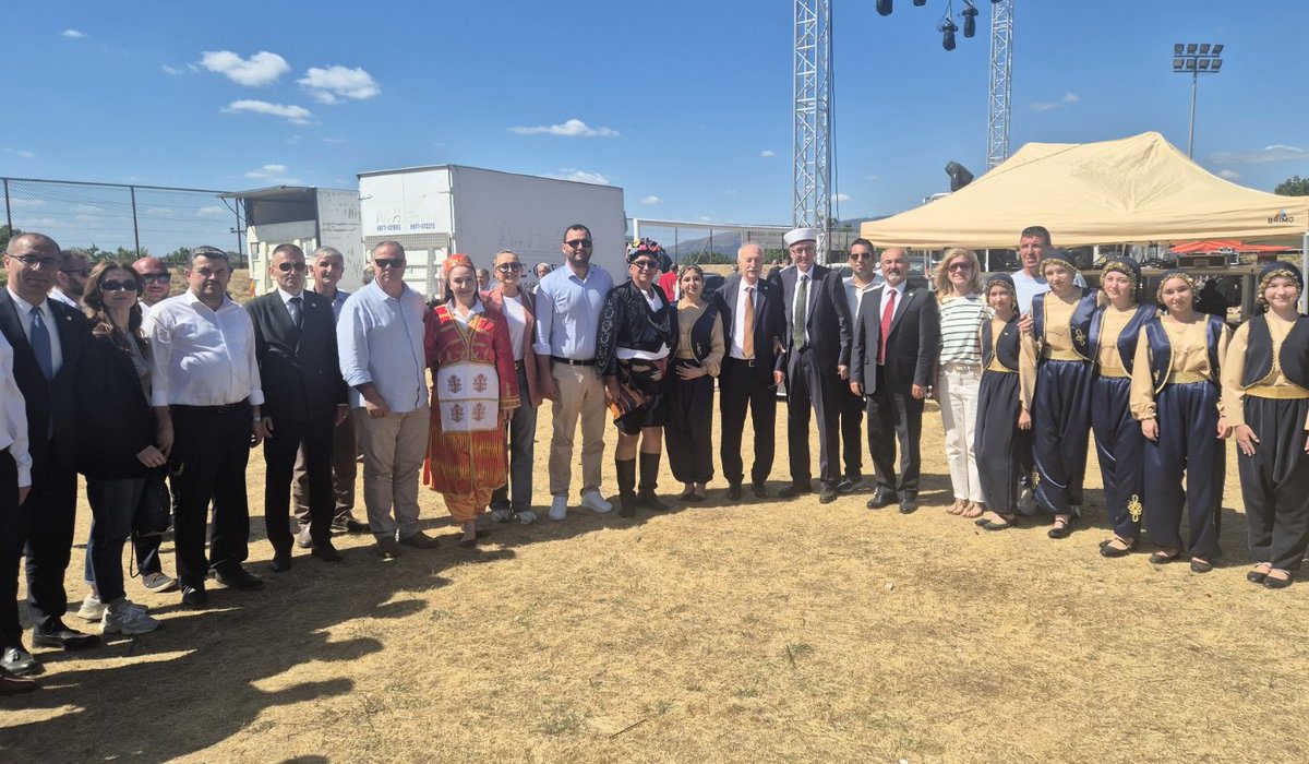 672. Seçek Yağlı Güreşleri’nde Rektör Hatipler’den Anlamlı Mesaj