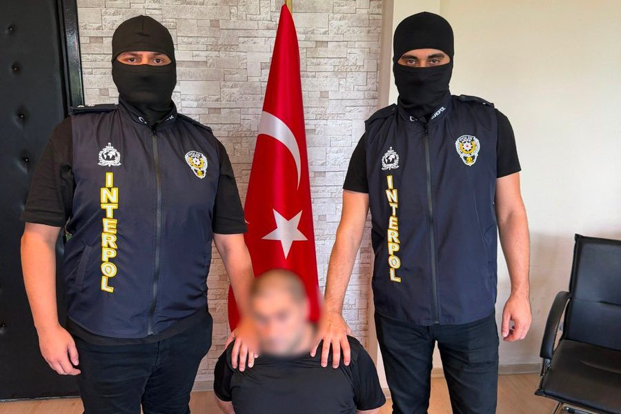 Kırmızı Bültenli İki Elebaşı Gürcistan’dan Türkiye’ye İade Edildi