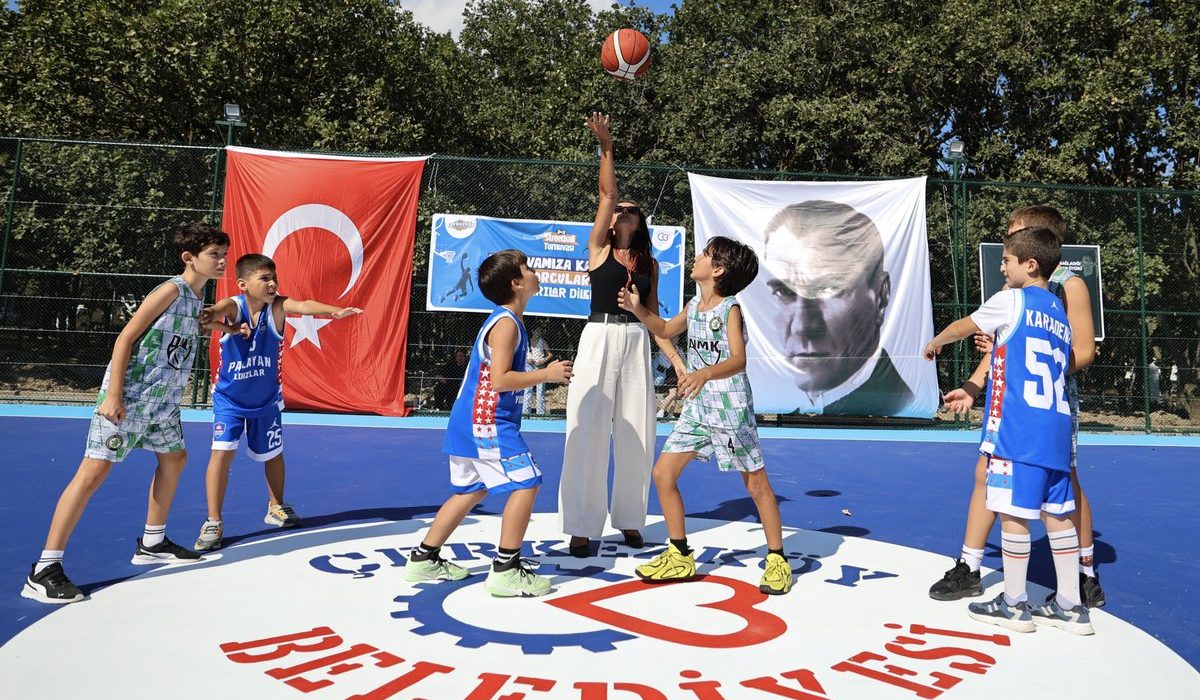 Streetball Turnuvasında İlk Gün Heyecanı Sona Erdi