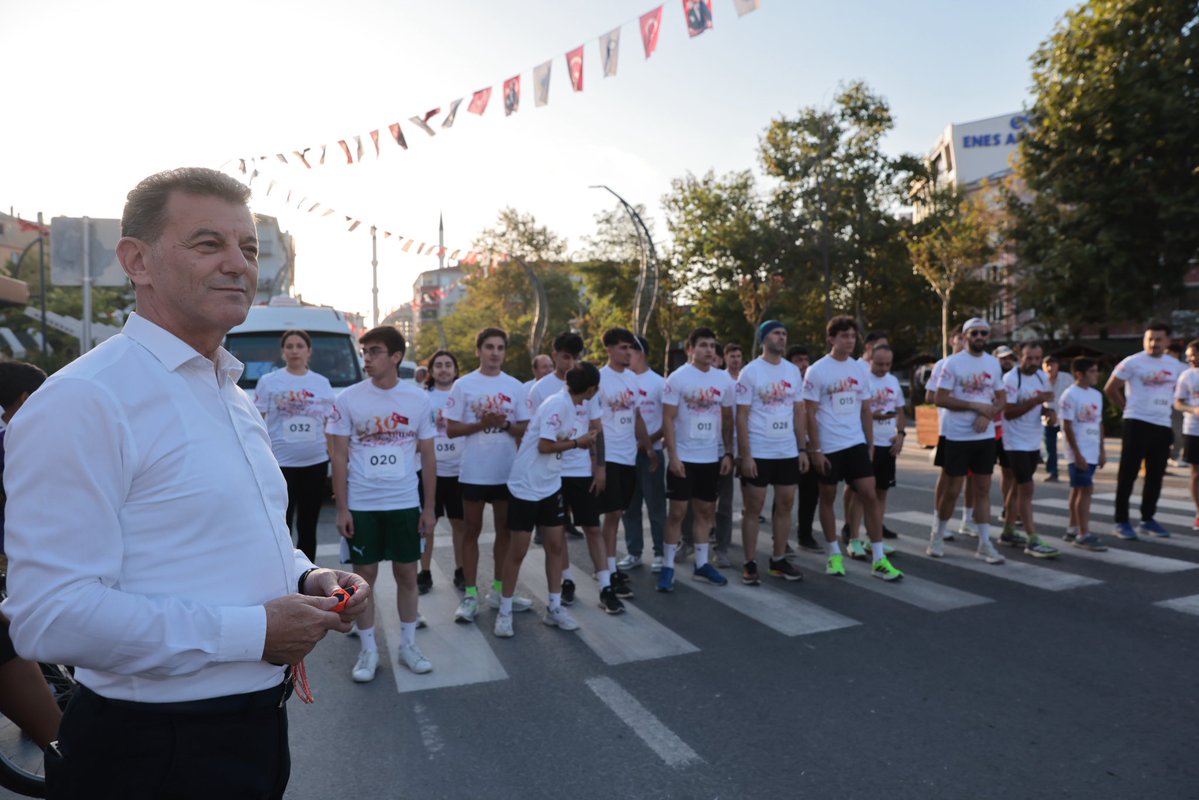 Zafer Koşusu’nda 5.500 Metrelik Parkurda Büyük Heyecan