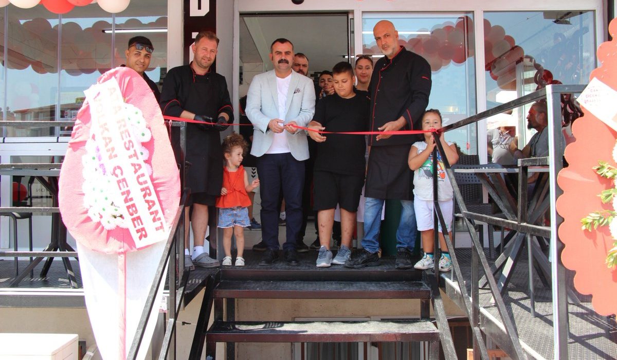 Cumhuriyet Et Döner Uzunköprü’de Kapılarını Açtı!