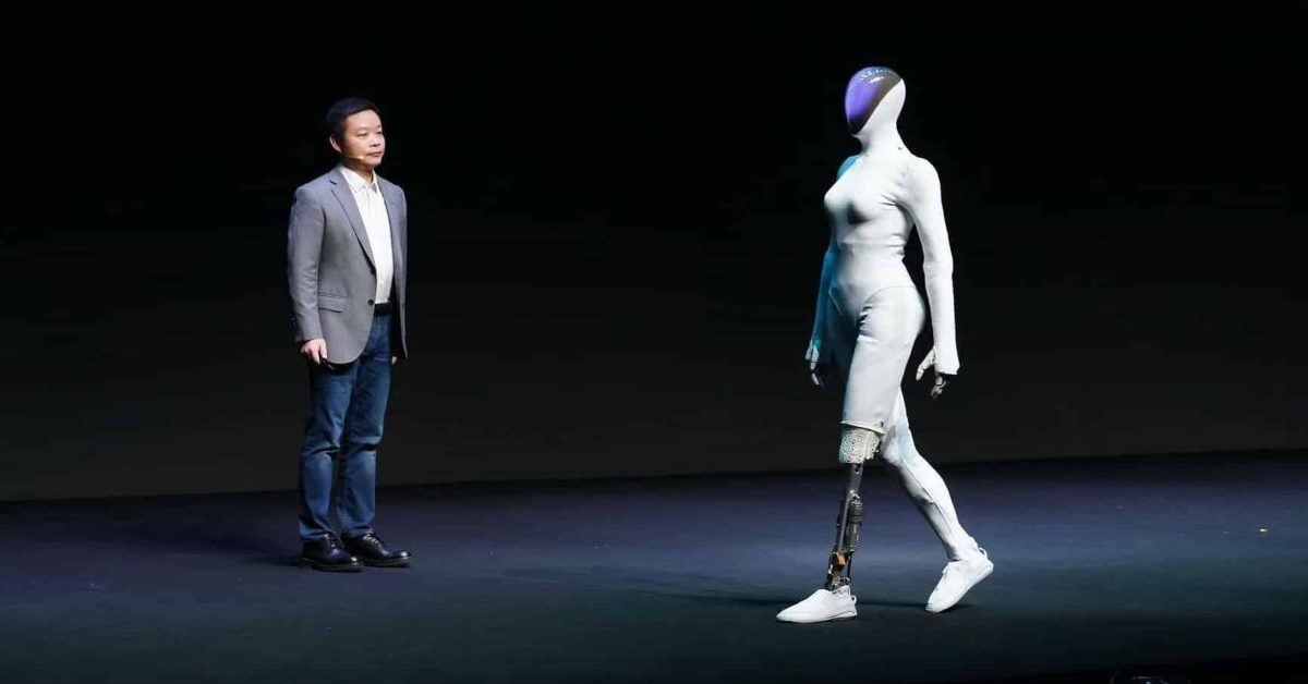 XPeng’den IRON Robot İçin Rekor 900 Milyon Dolar Yatırım