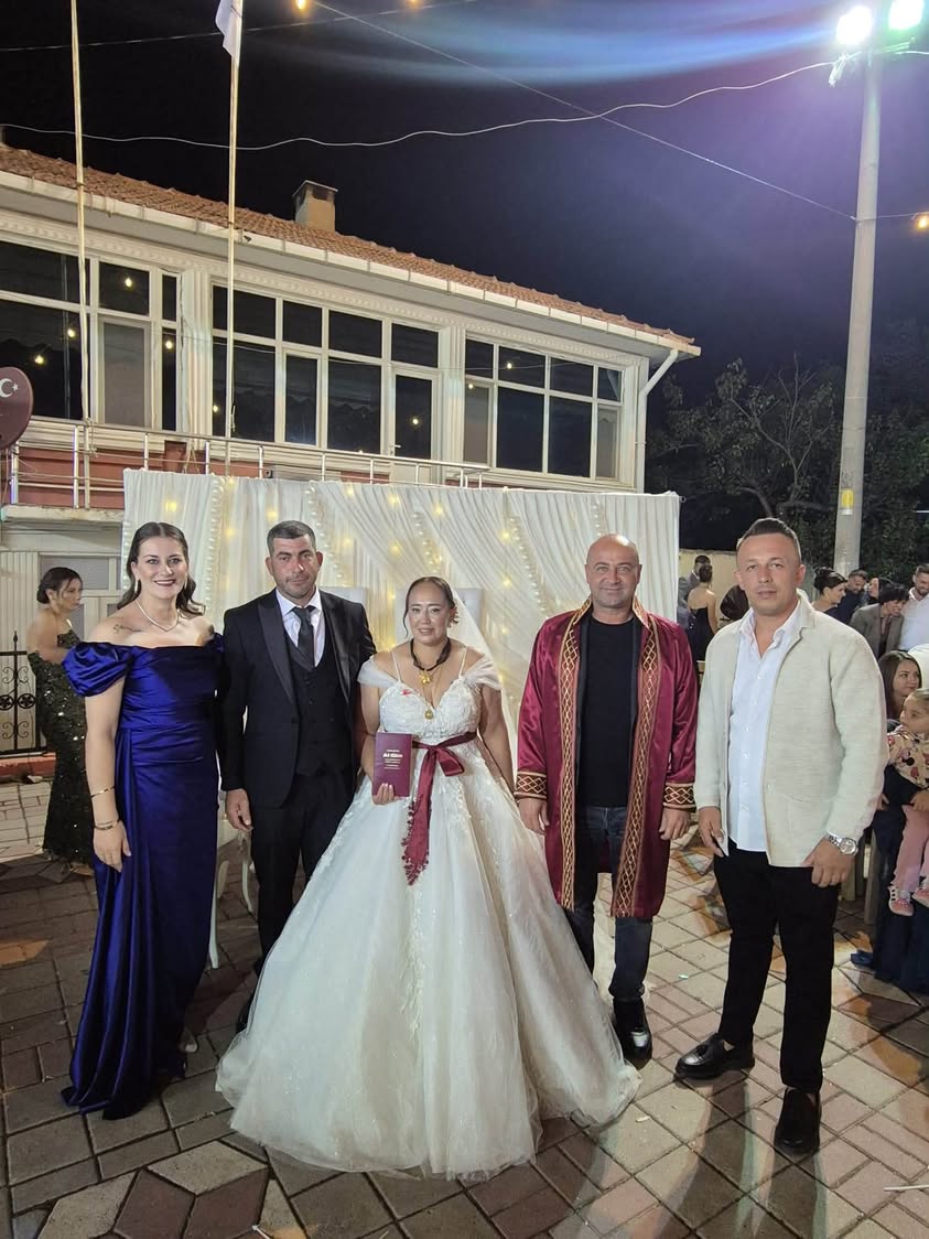 Ufuk İN’den Çakarlar’a Mutluluk Dileği