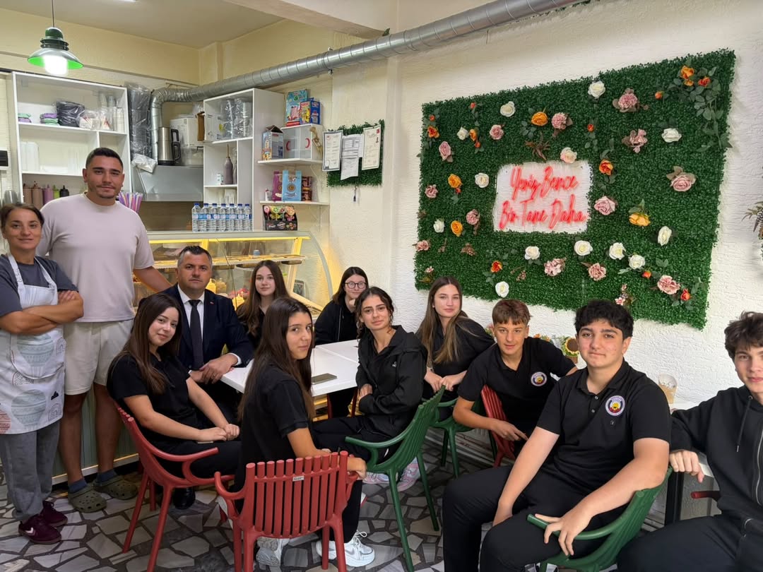 Gençlerle Tatlı Bi Mola’da Buluştuk