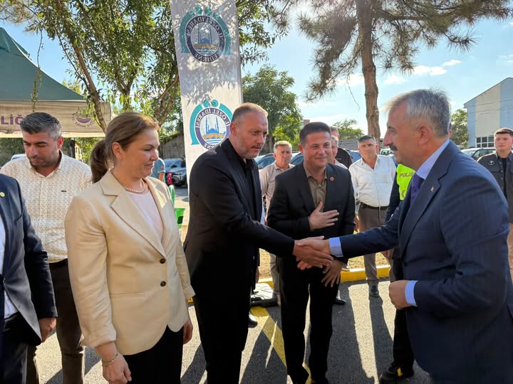 Edirne’ye 16 Araç ve 34 Su Tankeri Teslim