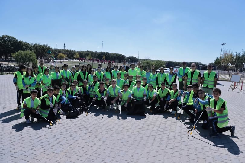 Kapaklı’da Öğrencilerden Örnek Temizlik