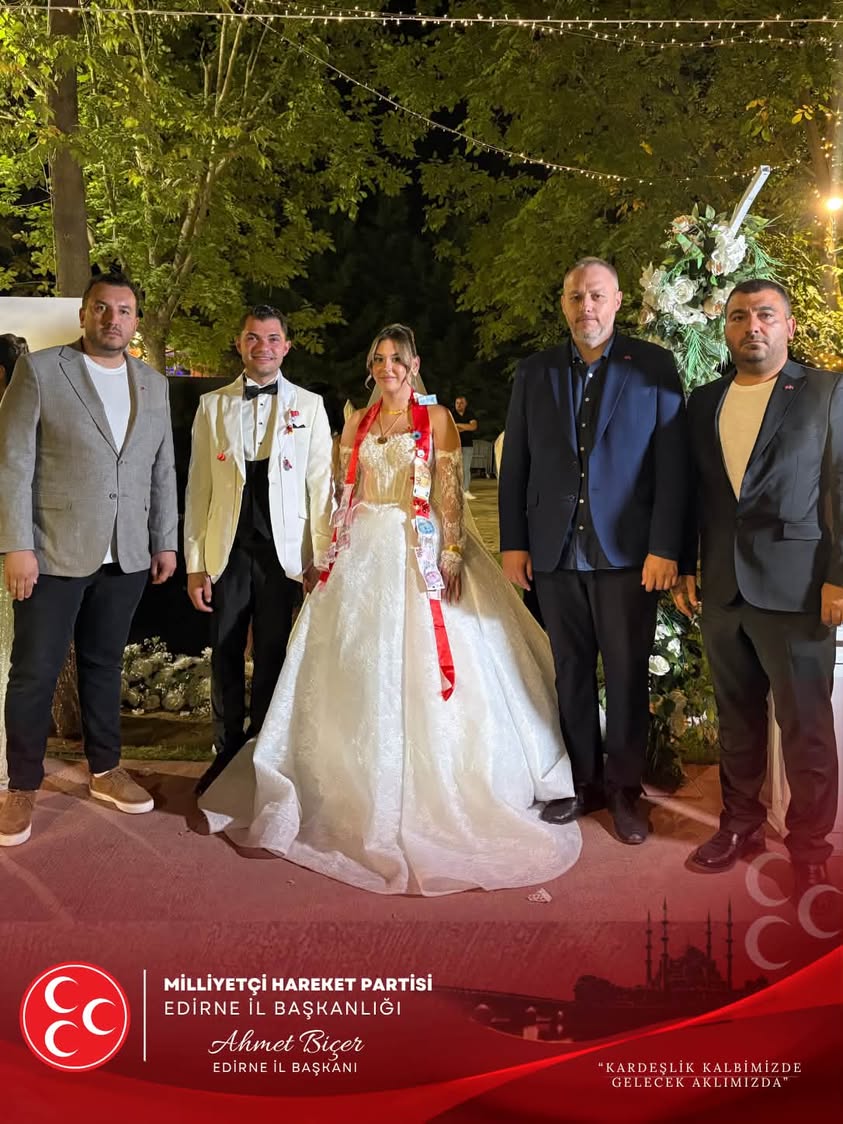 Çınarkök Ailesinin Mutlu Gününe Siyasetçiler Aktı