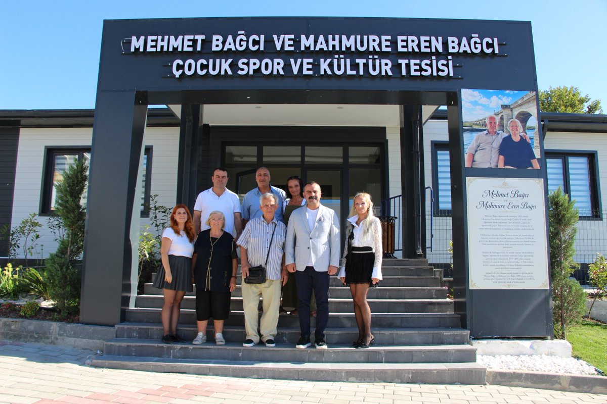 Hayırsever Bağcı Çiftine Anlamlı Karşılama