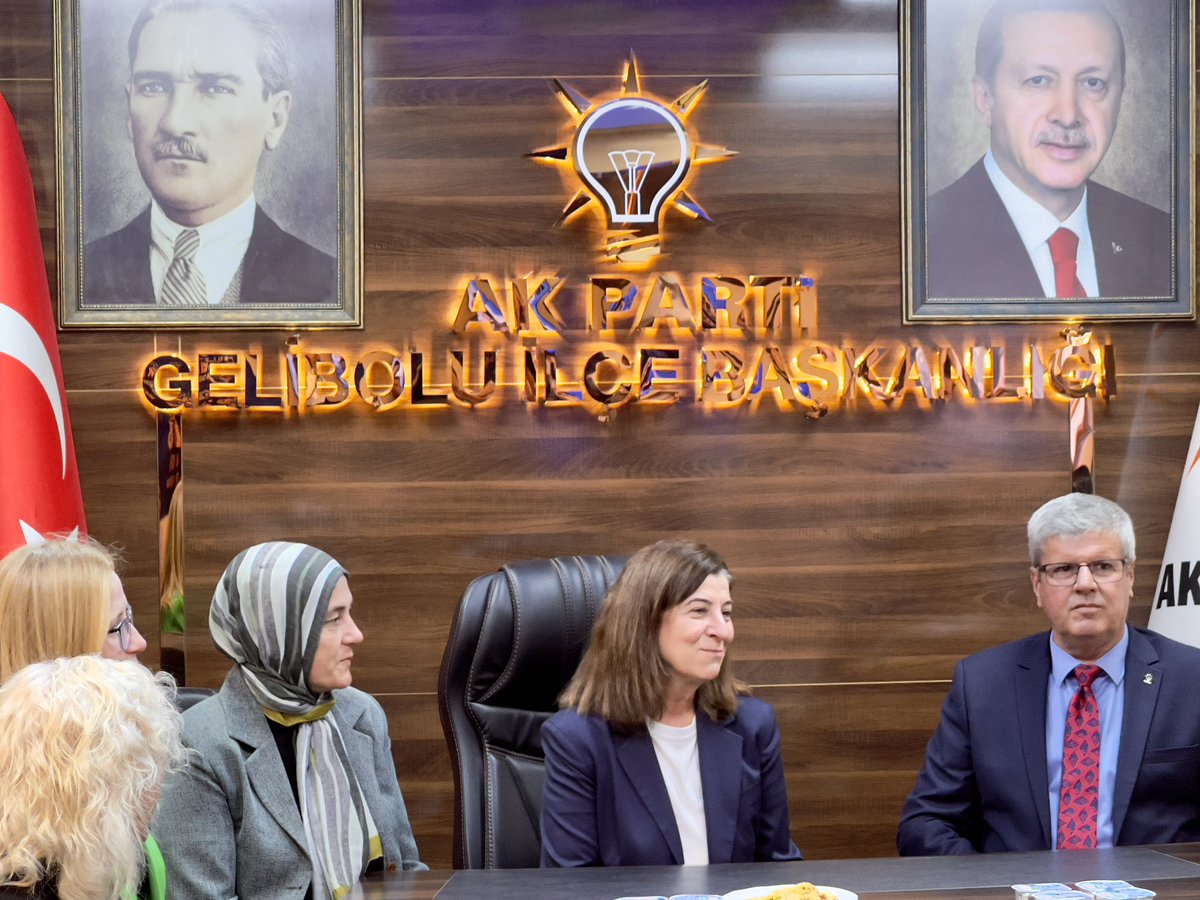 AK Parti Gelibolu’da Teşkilatla Buluştu