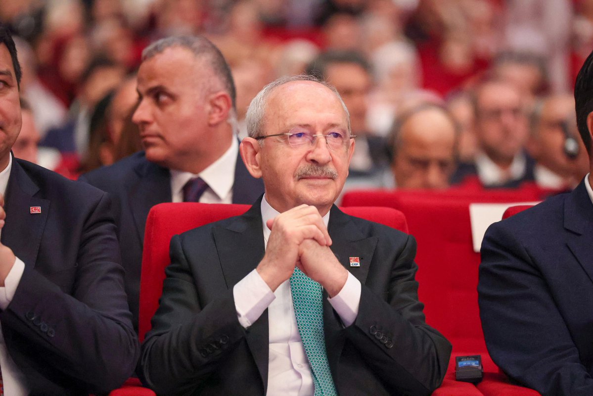 Kılıçdaroğlu, Davutoğlu’nun Oğlunun Nikah Şahidi Oldu