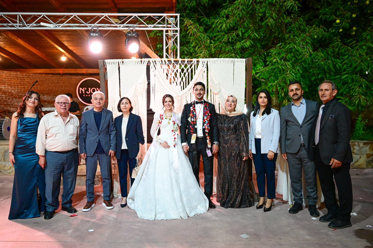 Kırklareli Valisi Turan, Ayşenur ve Abdülbaki’nin Düğününde