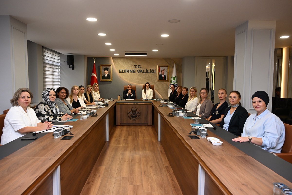 Edirne Şehir Gönüllüleri Vakfı’ndan Önemli Toplantı
