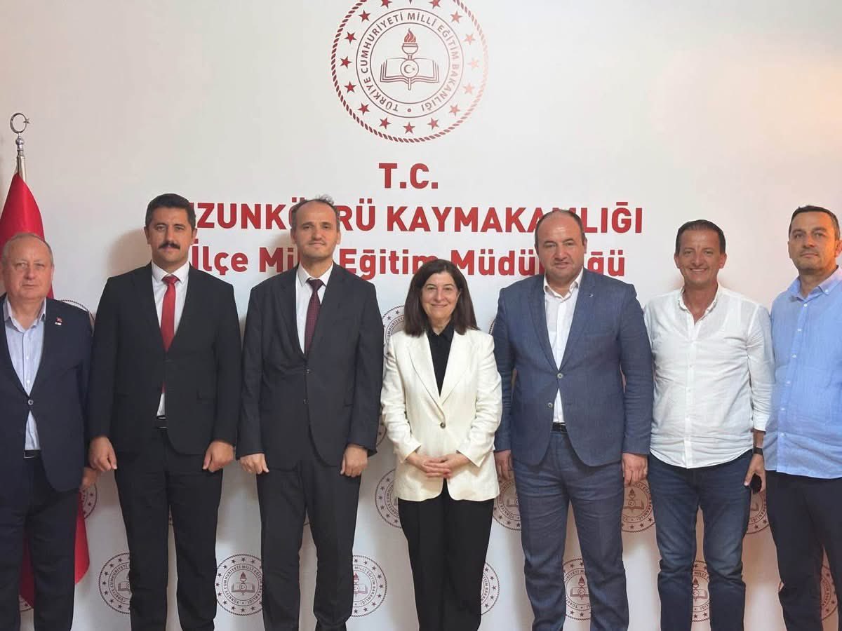 Uzunköprü’de Eğitim Zirvesi: Başkan Kuruşar’dan Ziyaret