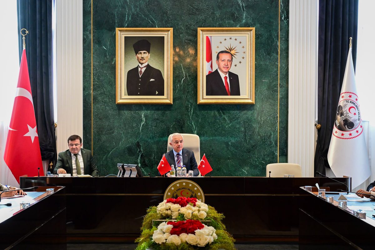 Vali Turan Vatandaşları Dinledi