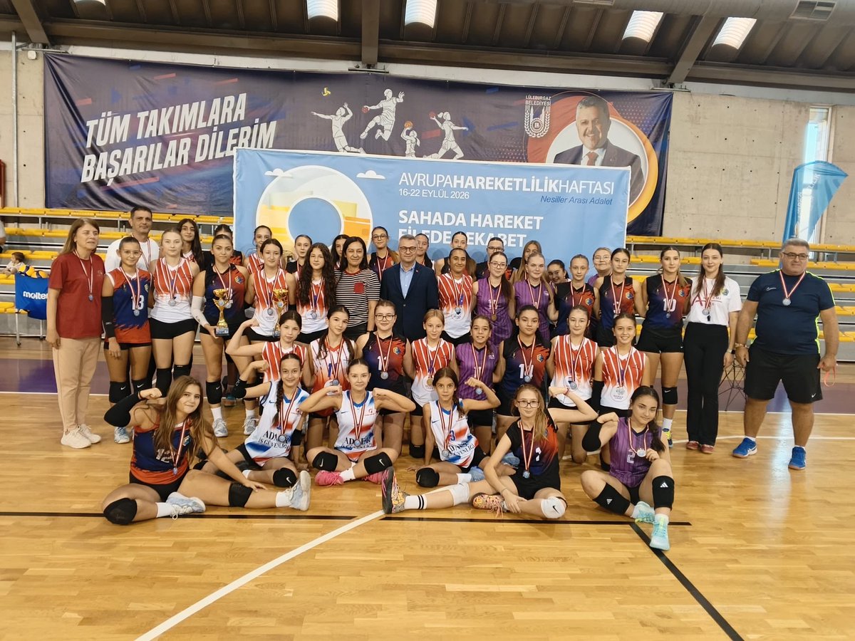 Lüleburgaz’da Voleybol Heyecanı Zirvede