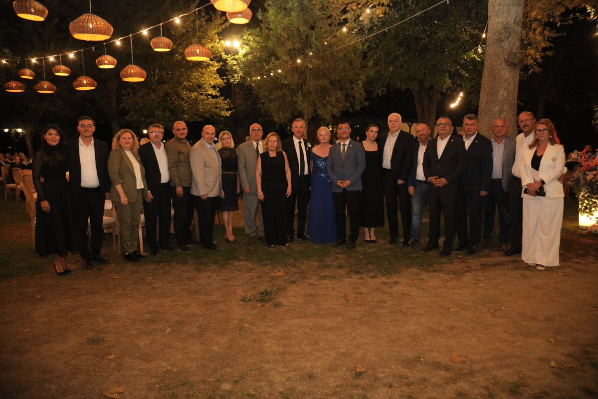 Edirne Belediyesi’nden Güldiken Düğününe Tam Kadro