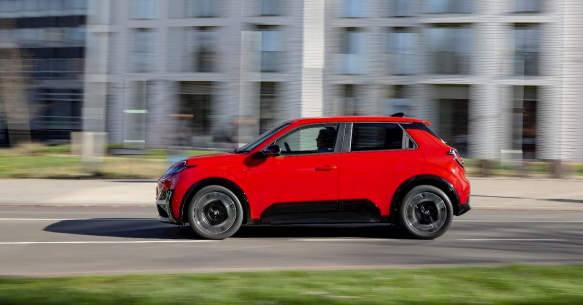 Nissan’ın Yeni Giriş Seviyesi Elektrikli Pixo’su İlk Kez Görüntülendi