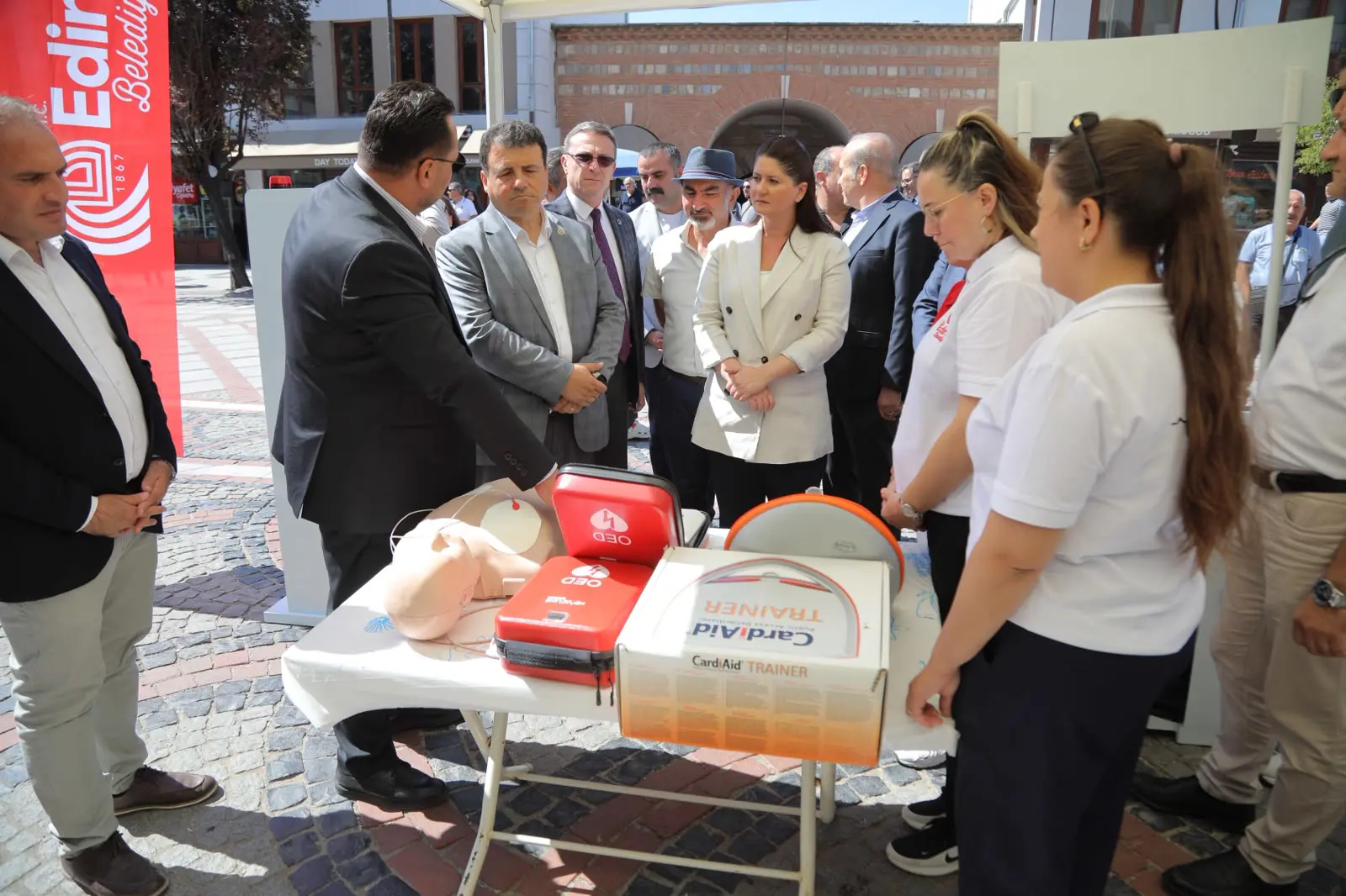 Edirne’ye Hayat Kurtaran Cihazlar Geliyor