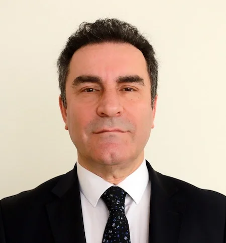 Avşar: Gösterişçi Tüketim Uzun Vadede Ekonomiyi Tehdit Ediyor