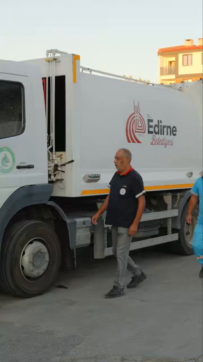 Edirne’de Gece Gündüz Temizlik Mesaisi