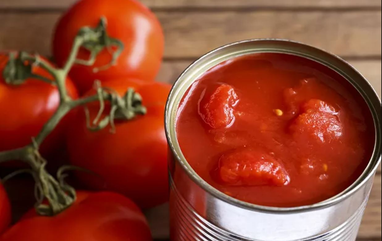 Fransa’da Konserve Domates Alarmı: Halüsinasyon Riski!