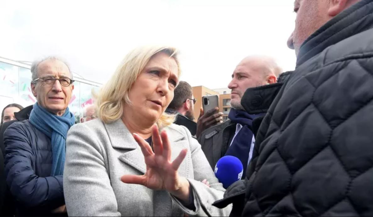Le Pen’den Akaryakıtta KDV Şoku: Yüzde 5,5 Önerisi