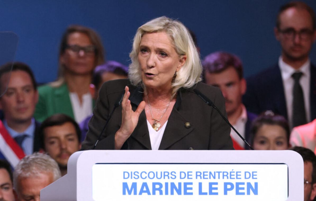 Le Pen: Sosyal Konutlarda Fransızlara Öncelik