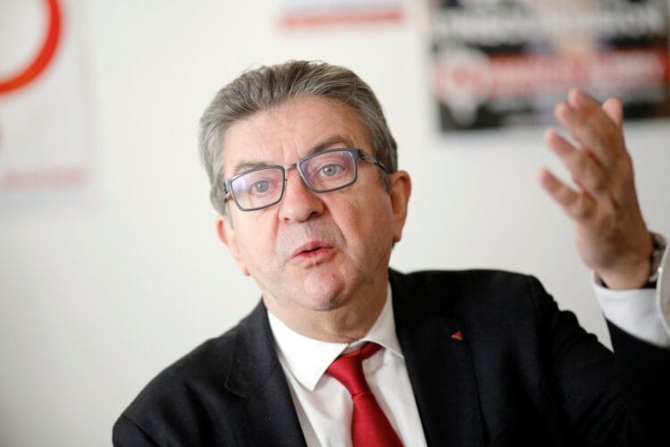 Melenchon Başörtüsü İçin Özür Diledi