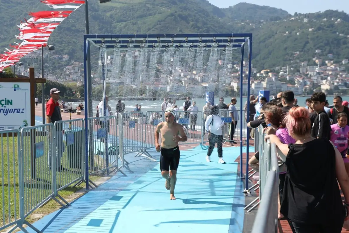 Ordu’da Triatlon Heyecanı: 275 Sporcu Kıyasıya Yarıştı