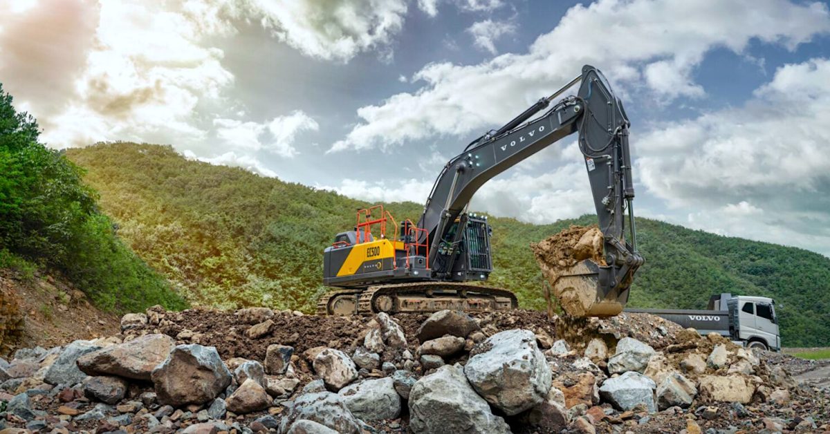 Volvo’nun 50 Tonluk Elektrikli Devi Şarjsız Çalışıyor