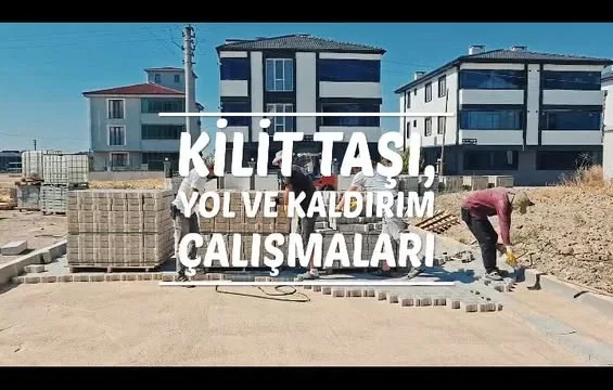 Çorlu Rumeli Mahallesi'nde tamamlanan kilit taşı yol ve kaldırım çalışması