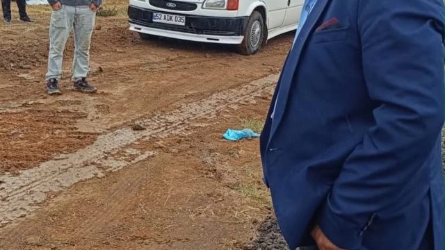 Turan Mahallesi’nde yol çalışması başladı