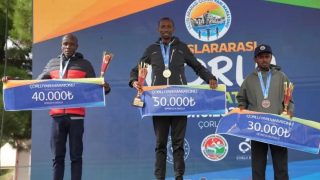 Çorlu Yarı Maratonu Ödül Töreniyle Taçlandı