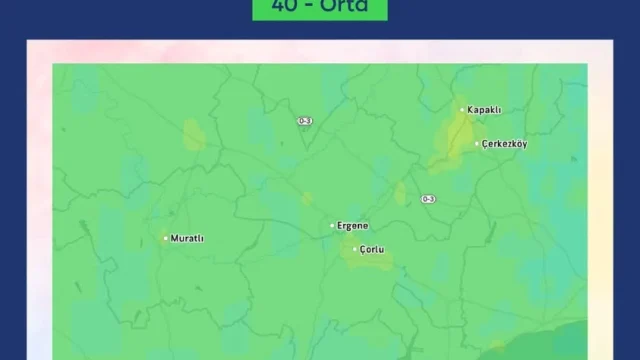 Çorlu hava kalitesi 40 seviyesinde ölçüldü; kentte kötü koku nedeniyle gökyüzü puslu görünüyor