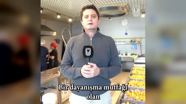 Lüleburgaz Sevgi Mutfağı'nda kaynayan kazanlar ve yemek hazırlığı