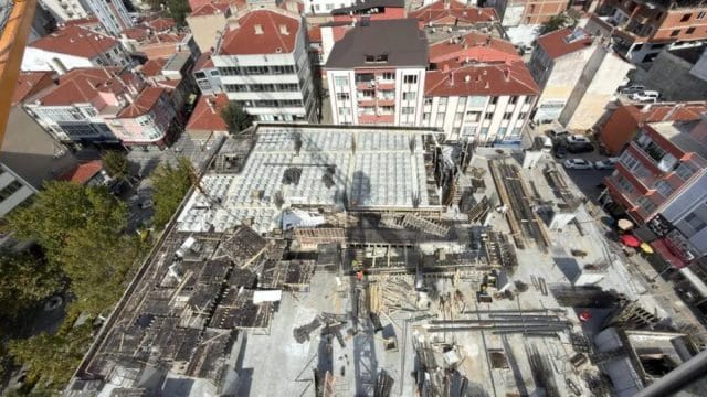 Lüleburgaz katlı otoparkta 3. kata ulaşıldı