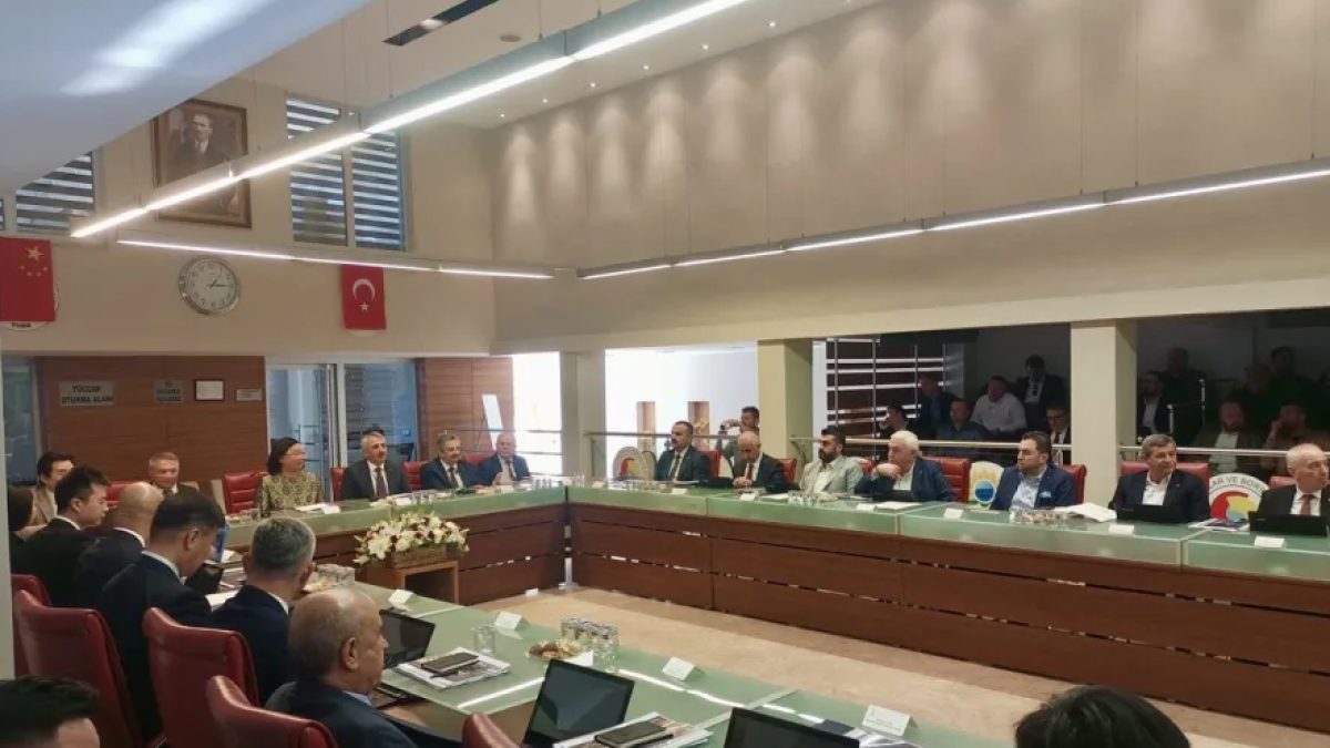 Edirne Tiron A.Ş. yatırımı tanıtım lansmanı, Vali Yunus Sezer ve TSO Başkanı Sezai Irmak