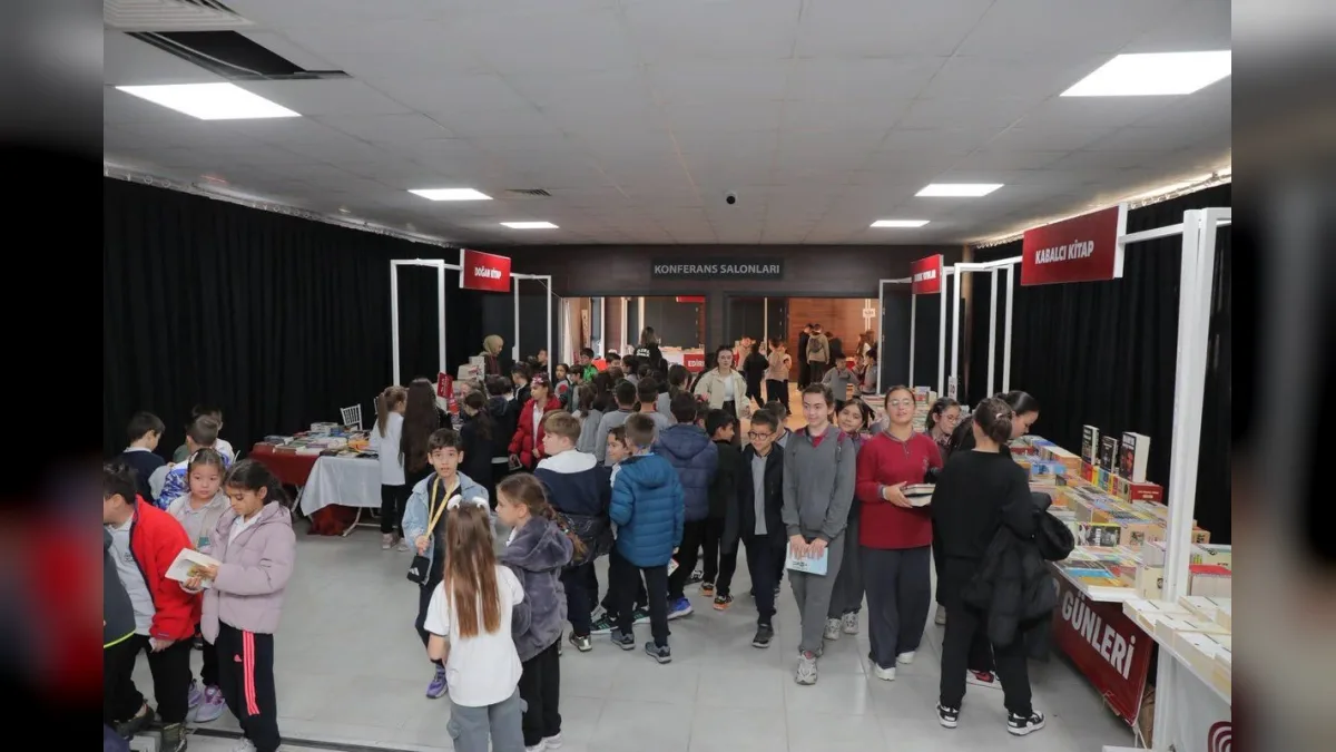 Edirne Kitap Günleri’nde 6. gün: Mehmet Berk Yaltırık konuştu